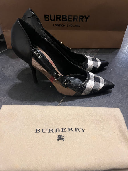 Burberry Black and Nova Check Heels