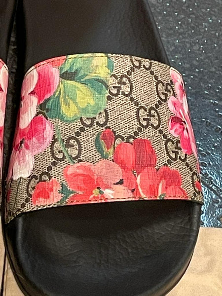 Gucci GG Blooms Supreme Floral Canvas Slides / Sliders, UK Size 3 - V & G Luxe Boutique
