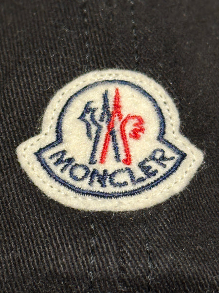 Moncler Logo-Patch Black Cotton Baseball Cap With Red Peak