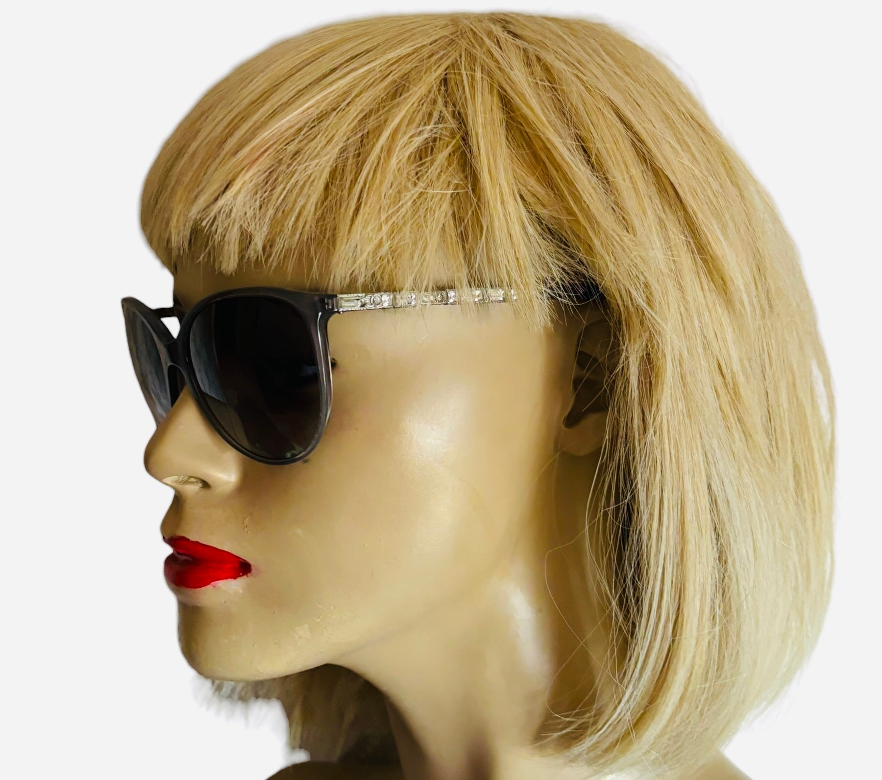 Chanel Bijoux Collection, Limited Edition Sunglass CHANEL Sunglasses: Rectangle Sunglasses, acetate & chain  main image 4