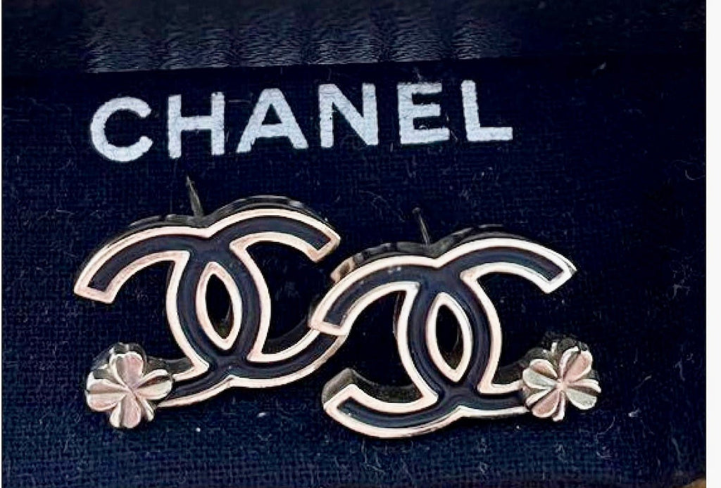 chanel earrings cc stud