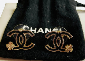 Chanel black earring CC - V & G Luxe Boutique
