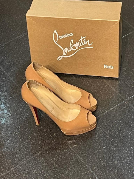 Christian Louboutin New Very Prive 120 Nude Patent Peep Toe Heels, UK Size 5 - V & G Luxe Boutique