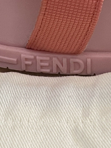 Fendi girls FF logo pink sandals Size UK 2.5 EU 35 - V & G Luxe Boutique