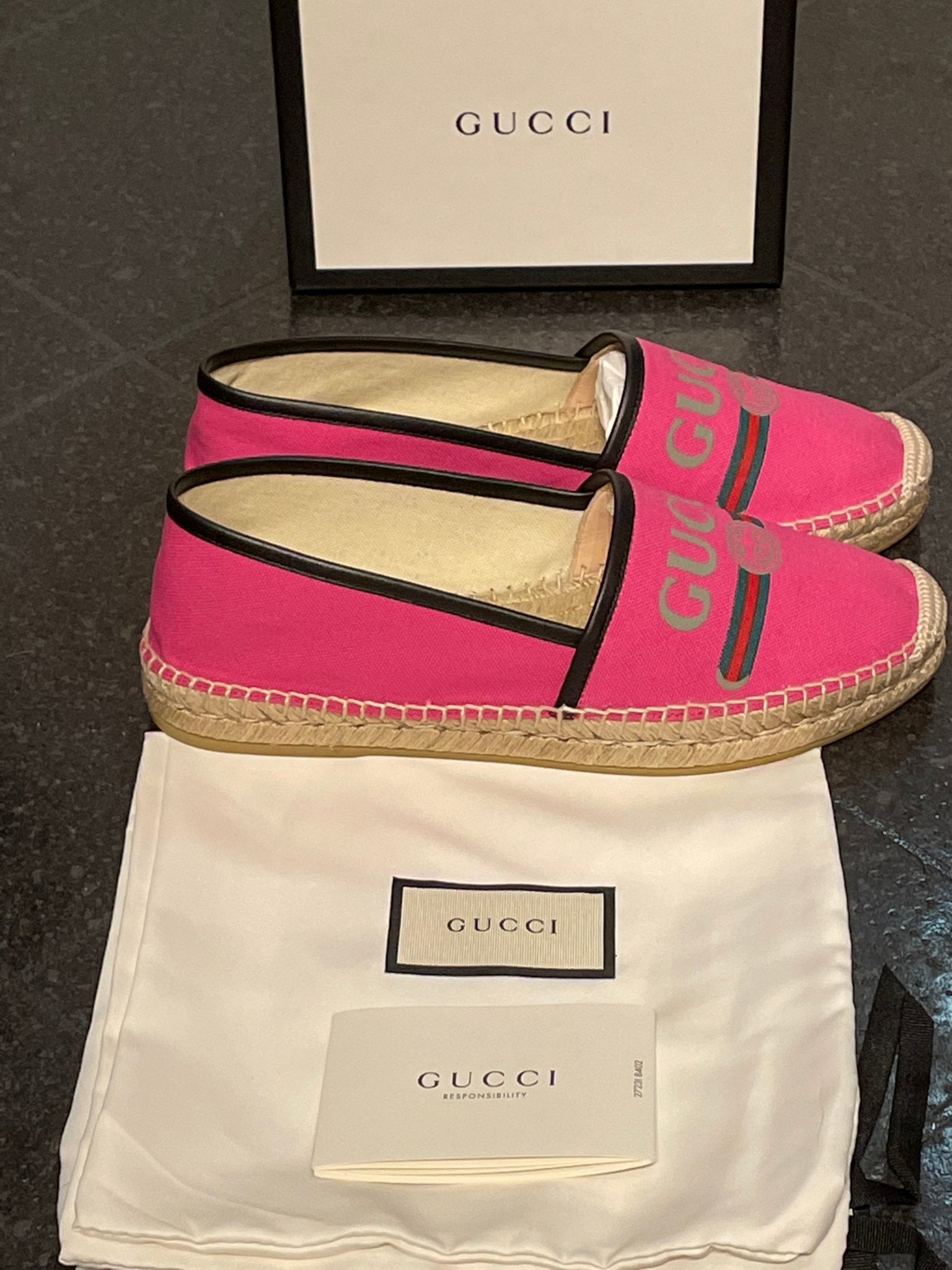 Gucci Brand New Pink Canvas GG Logo Espadrilles UK Size 6 V G Luxe Boutique