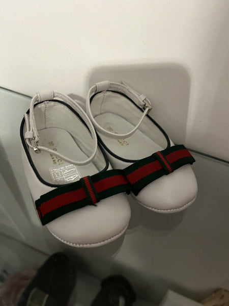 Gucci Pram Baby Girls White Leather Web Ballet Shoes EU 16 UK 0.5 - V & G Luxe Boutique