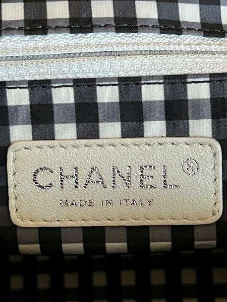 Chanel Black Vinyl Small Lipstick Ligne Accordion Bag