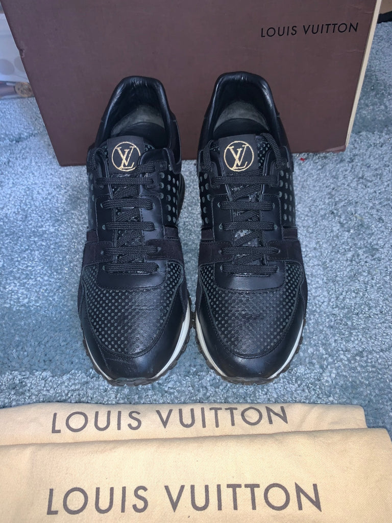 Louis Vuitton Trainer Sneakers (Red) – Luxxe