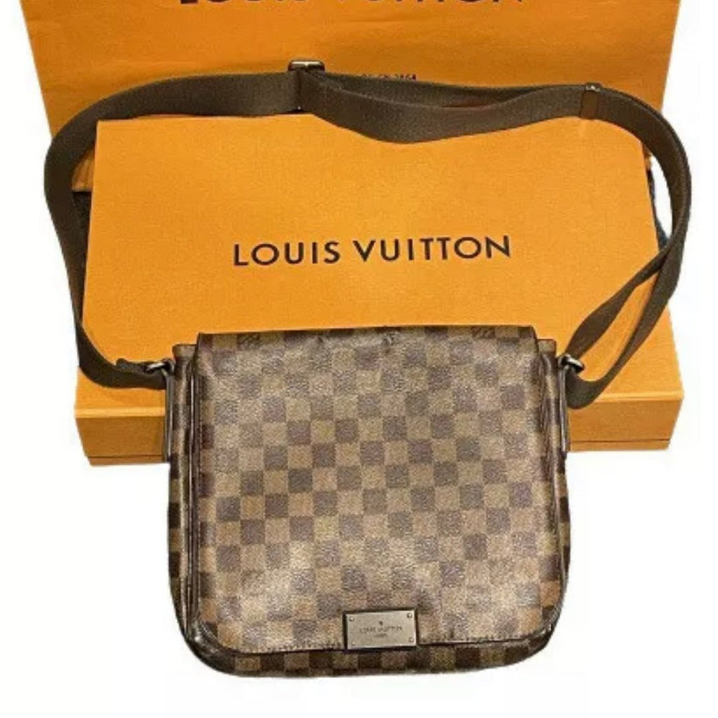 Louis Vuitton District PM Damier Ebene Messenger Bag