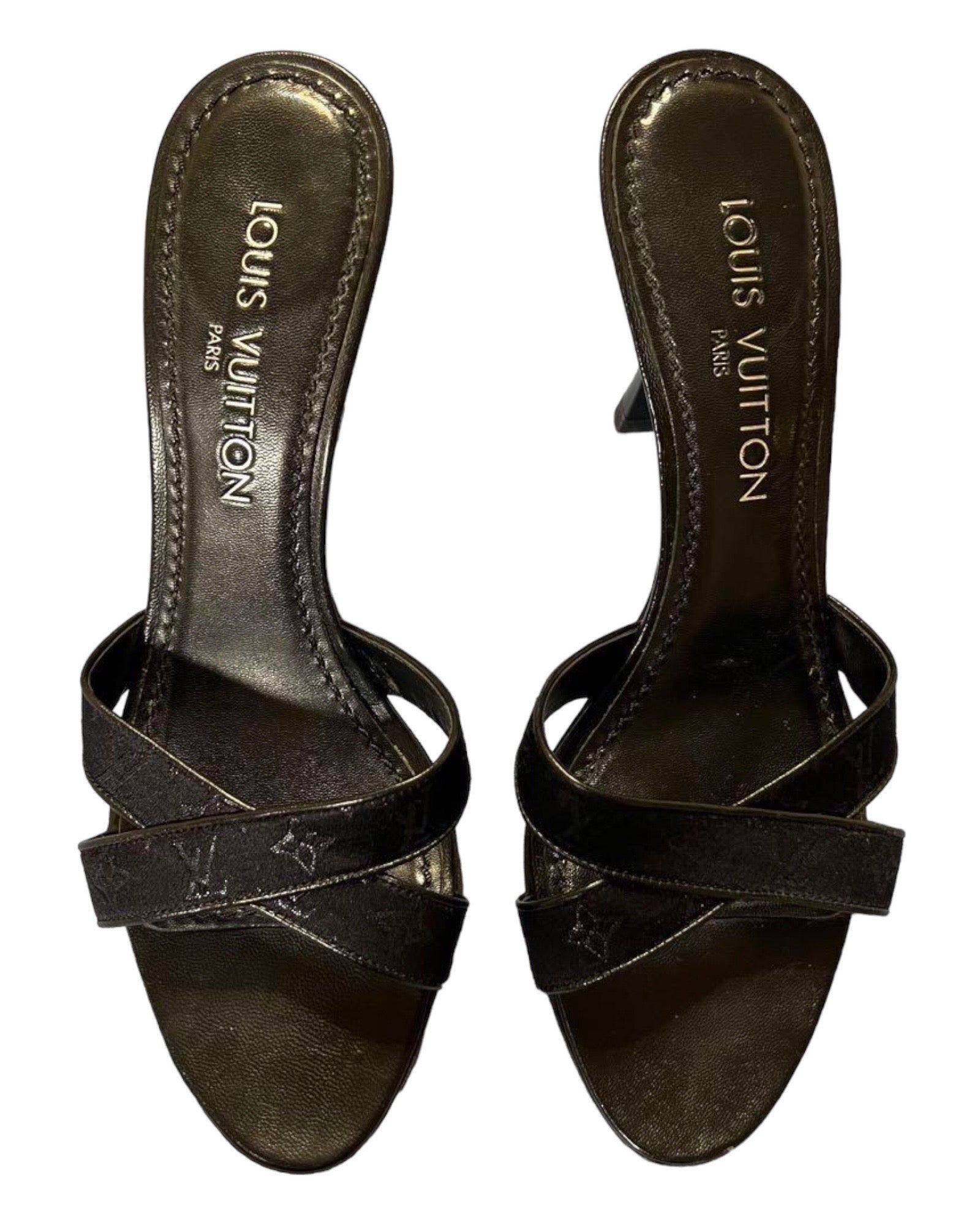 Louis Vuitton Monogram Black heels – V & G Luxe Boutique
