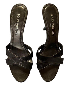 Louis Vuitton Monogram Black heels - V & G Luxe Boutique