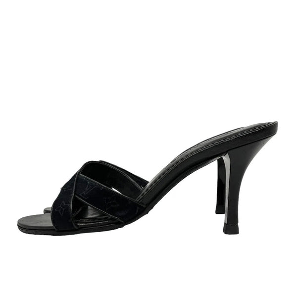 Louis Vuitton Monogram Black heels - V & G Luxe Boutique