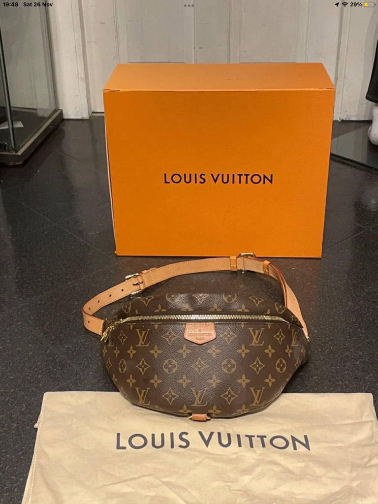 vuitton monogram lv