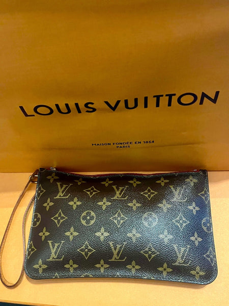 Louis Vuitton Monogram Wristlet Classic Print Clutch Bag - V & G Luxe Boutique