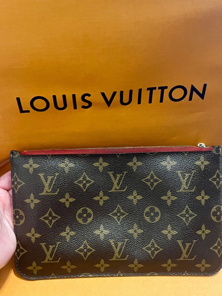 Louis Vuitton Monogram Wristlet Classic Print Clutch Bag - V & G Luxe Boutique