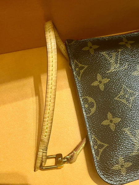 Louis Vuitton Monogram Wristlet Classic Print Clutch Bag - V & G Luxe Boutique