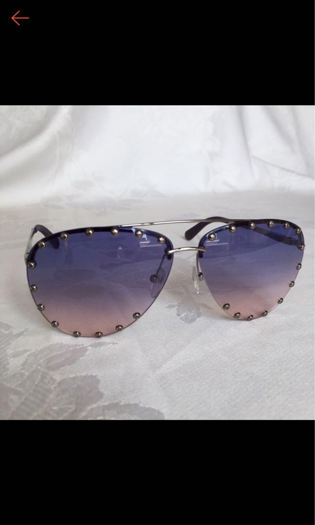 LOUIS VUITTON The Party Aviator Sunglasses Z0925U Purple