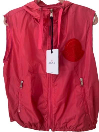 Moncler Brand New Mexico Pink Lightweight Hooded Gilet Size 0, UK 8-10 - V & G Luxe Boutique