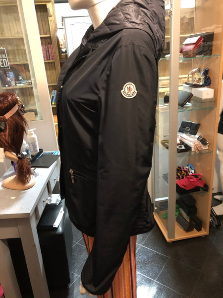 Moncler Ladies Navy Blue Lime Layered Hooded Jacket, Size 3 / UK 12 - V & G Luxe Boutique