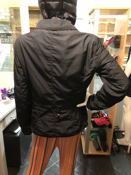 Moncler Ladies Navy Blue Lime Layered Hooded Jacket, Size 3 / UK 12 - V & G Luxe Boutique
