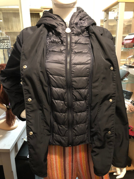 Moncler Ladies Navy Blue Lime Layered Hooded Jacket, Size 3 / UK 12 - V & G Luxe Boutique