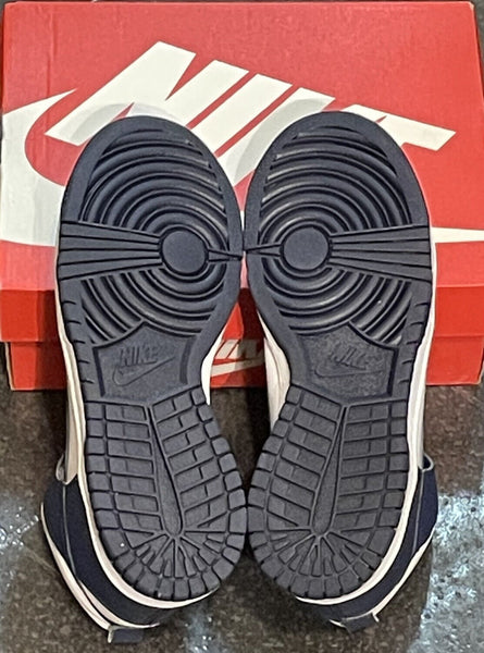 Nike Kids Dunk High-Top Championship Navy Sneakers Size UK 4.5 - V & G Luxe Boutique