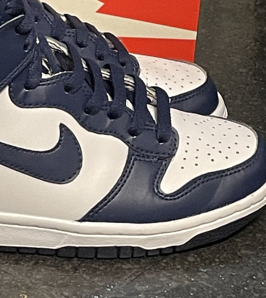 Nike Kids Dunk High-Top Championship Navy Sneakers Size UK 4.5 - V & G Luxe Boutique
